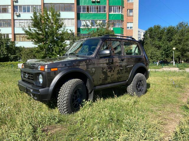 LADA BRONTO G CAMO_1